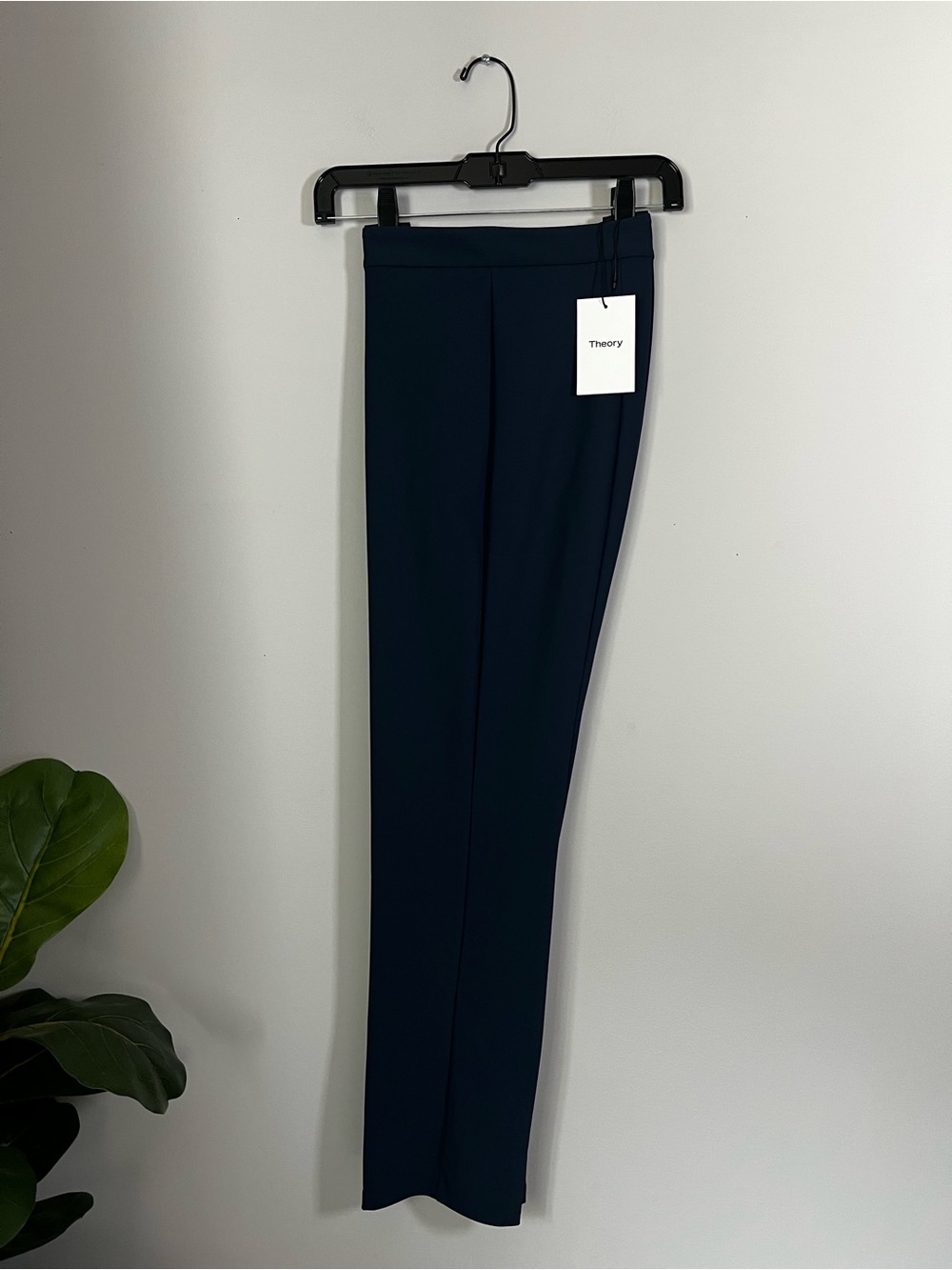 NWT Theory Women’s Navy Slim Dress Pants
